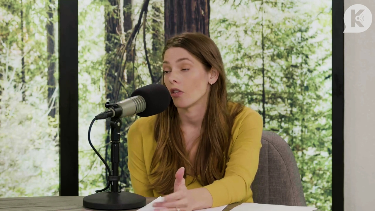 Ashley-Greene-dot-nl_TheTwilightEffect-Aflevering7NewMoonRewatchPart2of3-1251.jpg Ashley-Greene-dot-nl_TheTwilightEffect-Aflevering7NewMoonRewatchPart2of3-1251.jpg