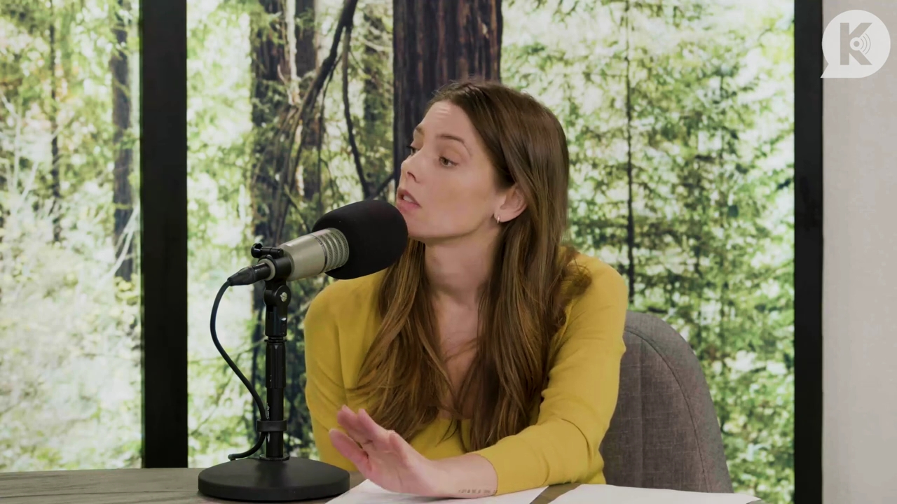 Ashley-Greene-dot-nl_TheTwilightEffect-Aflevering7NewMoonRewatchPart2of3-1259.jpg Ashley-Greene-dot-nl_TheTwilightEffect-Aflevering7NewMoonRewatchPart2of3-1259.jpg