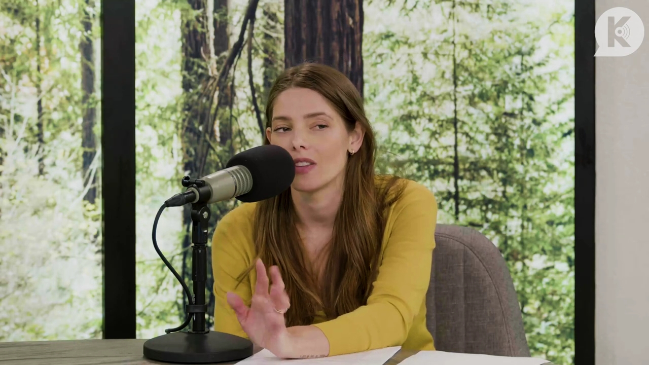 Ashley-Greene-dot-nl_TheTwilightEffect-Aflevering7NewMoonRewatchPart2of3-1317.jpg Ashley-Greene-dot-nl_TheTwilightEffect-Aflevering7NewMoonRewatchPart2of3-1317.jpg