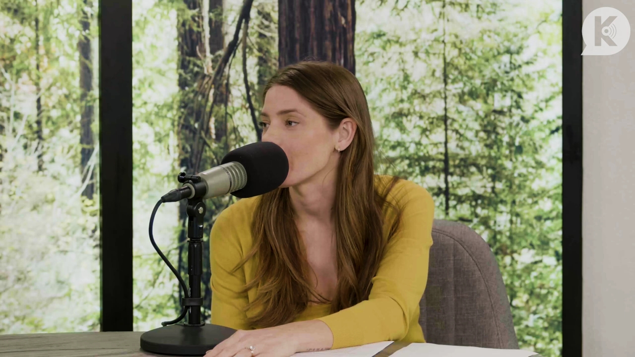 Ashley-Greene-dot-nl_TheTwilightEffect-Aflevering7NewMoonRewatchPart2of3-1354.jpg Ashley-Greene-dot-nl_TheTwilightEffect-Aflevering7NewMoonRewatchPart2of3-1354.jpg