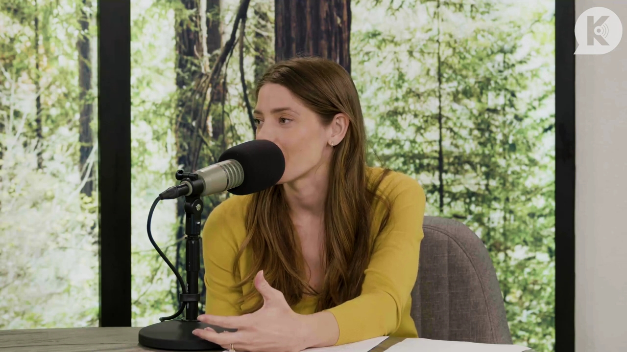 Ashley-Greene-dot-nl_TheTwilightEffect-Aflevering7NewMoonRewatchPart2of3-1366.jpg Ashley-Greene-dot-nl_TheTwilightEffect-Aflevering7NewMoonRewatchPart2of3-1366.jpg