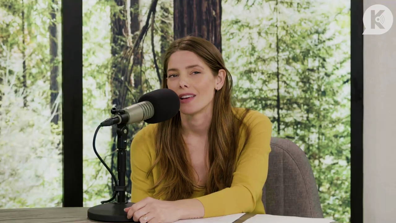 Ashley-Greene-dot-nl_TheTwilightEffect-Aflevering7NewMoonRewatchPart2of3-1374.jpg Ashley-Greene-dot-nl_TheTwilightEffect-Aflevering7NewMoonRewatchPart2of3-1374.jpg