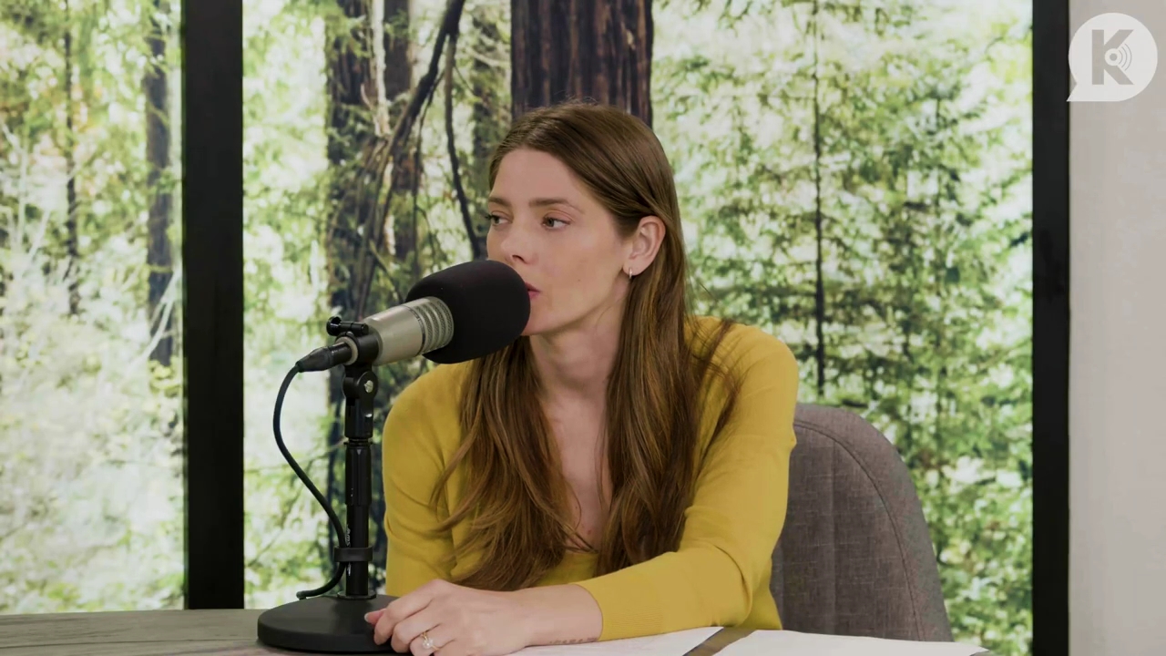 Ashley-Greene-dot-nl_TheTwilightEffect-Aflevering7NewMoonRewatchPart2of3-1377.jpg Ashley-Greene-dot-nl_TheTwilightEffect-Aflevering7NewMoonRewatchPart2of3-1377.jpg