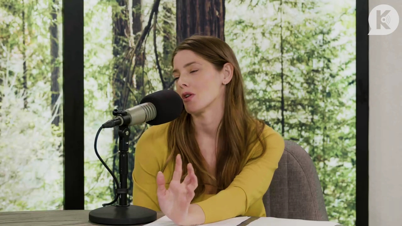 Ashley-Greene-dot-nl_TheTwilightEffect-Aflevering7NewMoonRewatchPart2of3-1419.jpg Ashley-Greene-dot-nl_TheTwilightEffect-Aflevering7NewMoonRewatchPart2of3-1419.jpg