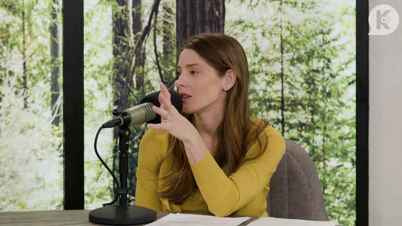 Ashley-Greene-dot-nl_TheTwilightEffect-Aflevering7NewMoonRewatchPart2of3-1431.jpg Ashley-Greene-dot-nl_TheTwilightEffect-Aflevering7NewMoonRewatchPart2of3-1431.jpg