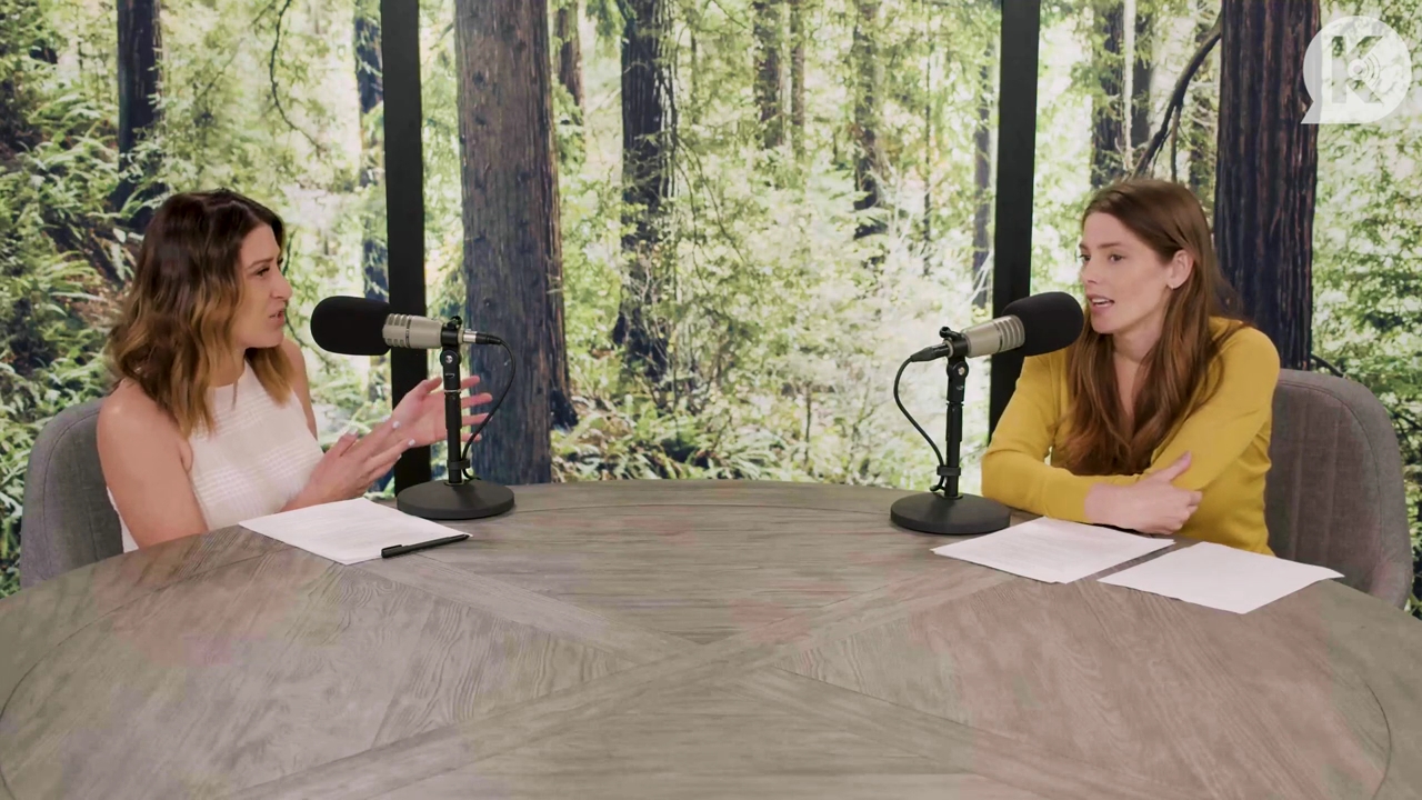 Ashley-Greene-dot-nl_TheTwilightEffect-Aflevering7NewMoonRewatchPart2of3-1449.jpg Ashley-Greene-dot-nl_TheTwilightEffect-Aflevering7NewMoonRewatchPart2of3-1449.jpg