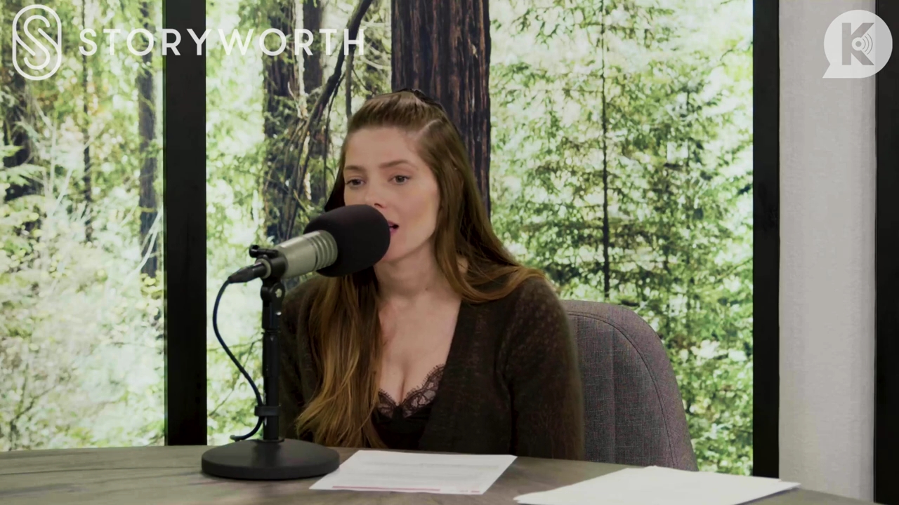 Ashley-Greene-dot-nl_TheTwilightEffect-Aflevering7NewMoonRewatchPart2of3-1605.jpg Ashley-Greene-dot-nl_TheTwilightEffect-Aflevering7NewMoonRewatchPart2of3-1605.jpg