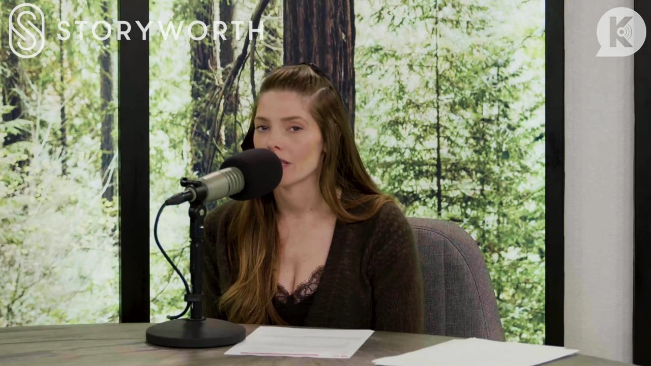 Ashley-Greene-dot-nl_TheTwilightEffect-Aflevering7NewMoonRewatchPart2of3-1611.jpg Ashley-Greene-dot-nl_TheTwilightEffect-Aflevering7NewMoonRewatchPart2of3-1611.jpg