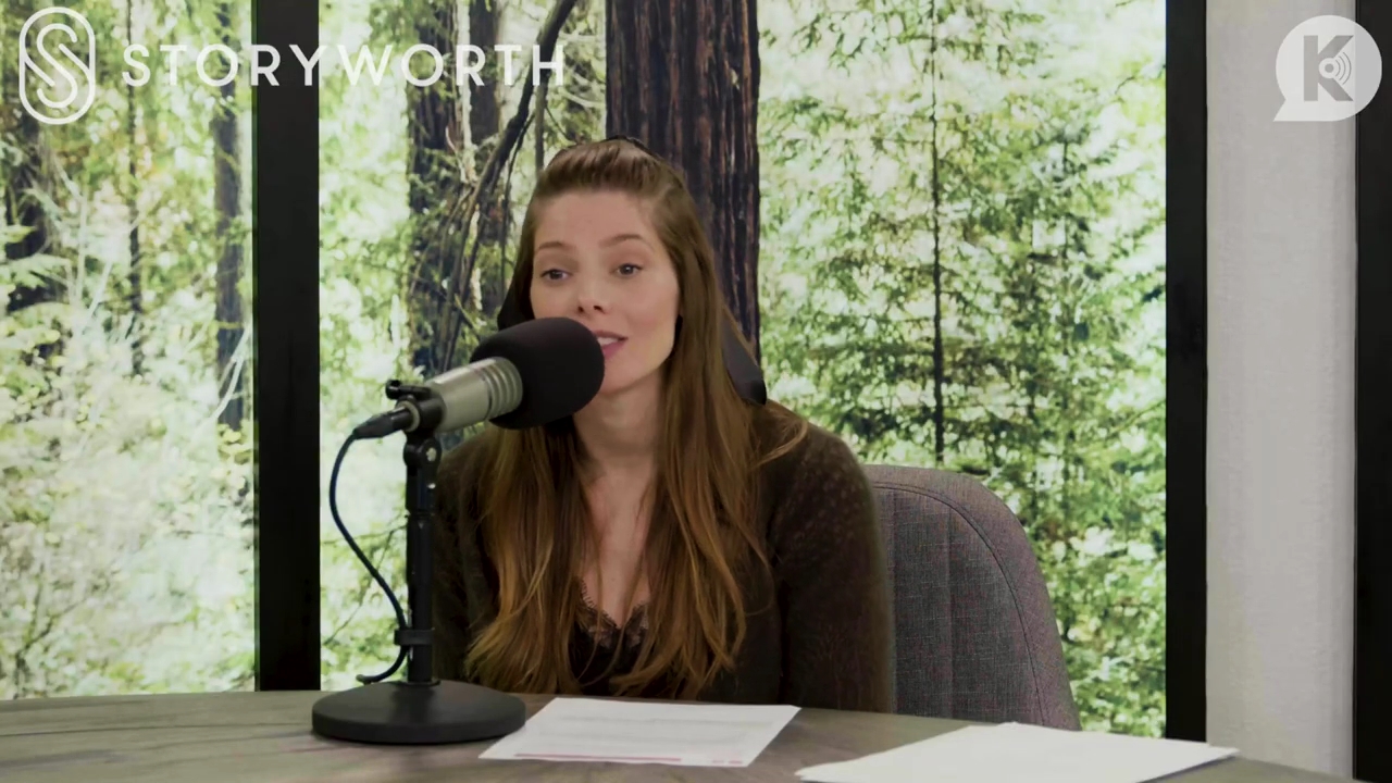 Ashley-Greene-dot-nl_TheTwilightEffect-Aflevering7NewMoonRewatchPart2of3-1661.jpg Ashley-Greene-dot-nl_TheTwilightEffect-Aflevering7NewMoonRewatchPart2of3-1661.jpg