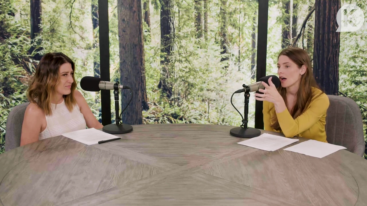 Ashley-Greene-dot-nl_TheTwilightEffect-Aflevering7NewMoonRewatchPart2of3-1712.jpg Ashley-Greene-dot-nl_TheTwilightEffect-Aflevering7NewMoonRewatchPart2of3-1712.jpg