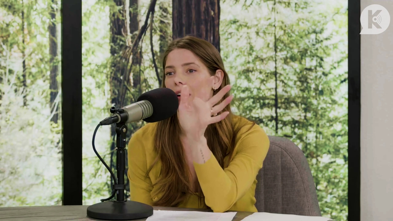 Ashley-Greene-dot-nl_TheTwilightEffect-Aflevering7NewMoonRewatchPart2of3-1765.jpg Ashley-Greene-dot-nl_TheTwilightEffect-Aflevering7NewMoonRewatchPart2of3-1765.jpg