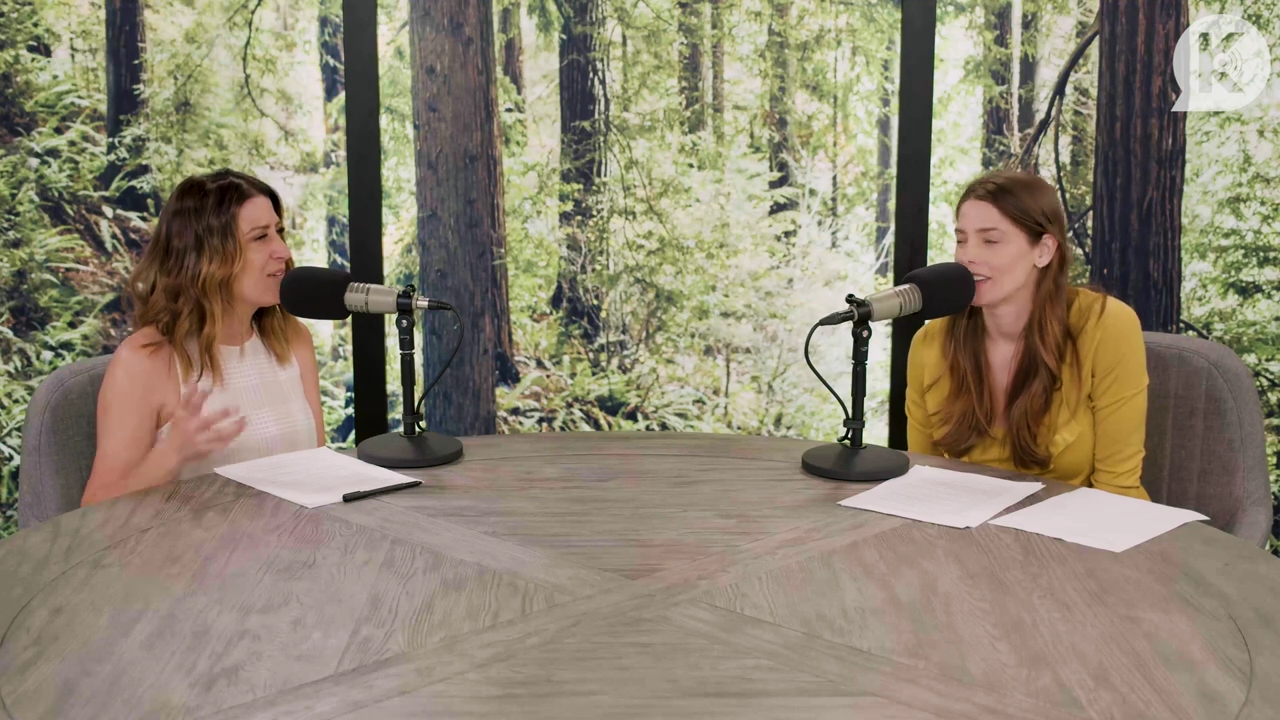 Ashley-Greene-dot-nl_TheTwilightEffect-Aflevering7NewMoonRewatchPart2of3-1814.jpg Ashley-Greene-dot-nl_TheTwilightEffect-Aflevering7NewMoonRewatchPart2of3-1814.jpg