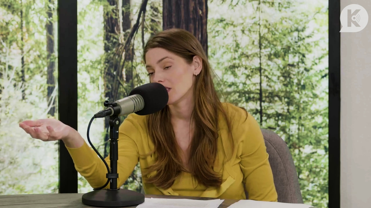 Ashley-Greene-dot-nl_TheTwilightEffect-Aflevering7NewMoonRewatchPart2of3-1829.jpg Ashley-Greene-dot-nl_TheTwilightEffect-Aflevering7NewMoonRewatchPart2of3-1829.jpg