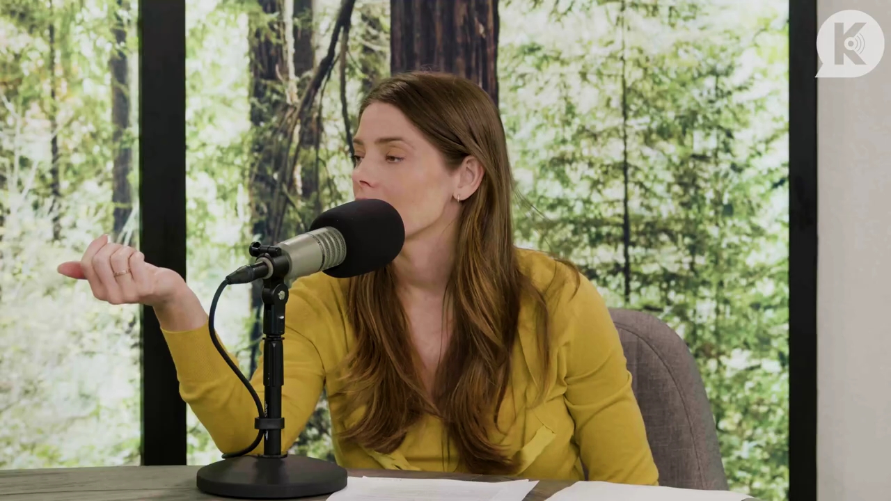 Ashley-Greene-dot-nl_TheTwilightEffect-Aflevering7NewMoonRewatchPart2of3-1845.jpg Ashley-Greene-dot-nl_TheTwilightEffect-Aflevering7NewMoonRewatchPart2of3-1845.jpg