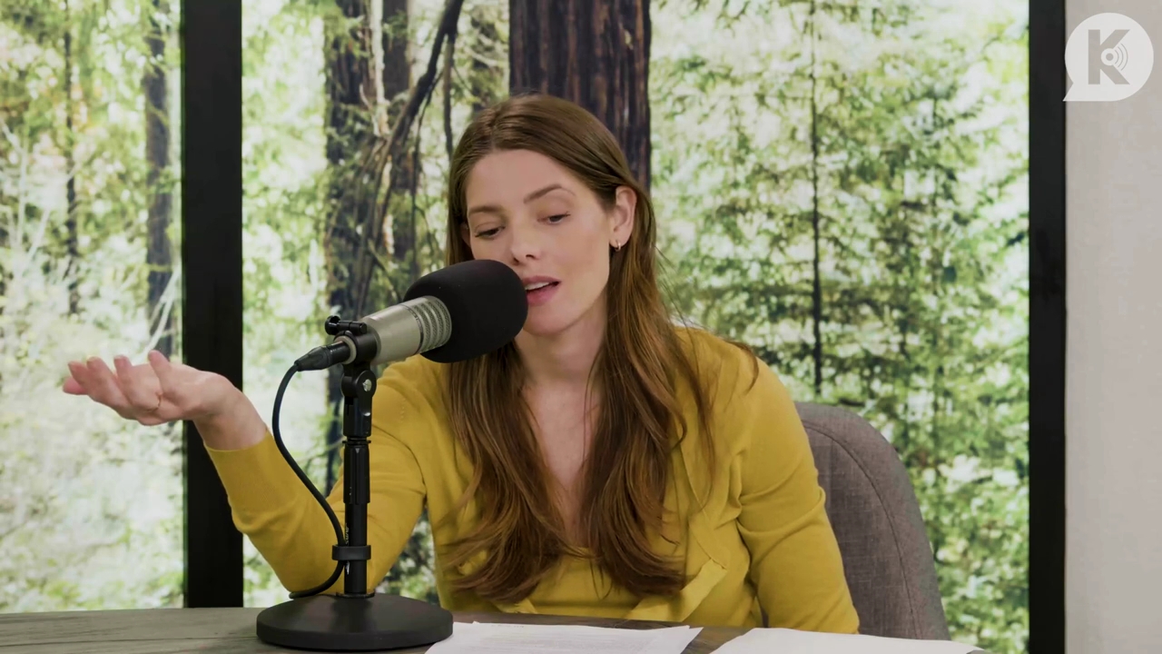 Ashley-Greene-dot-nl_TheTwilightEffect-Aflevering7NewMoonRewatchPart2of3-1849.jpg Ashley-Greene-dot-nl_TheTwilightEffect-Aflevering7NewMoonRewatchPart2of3-1849.jpg