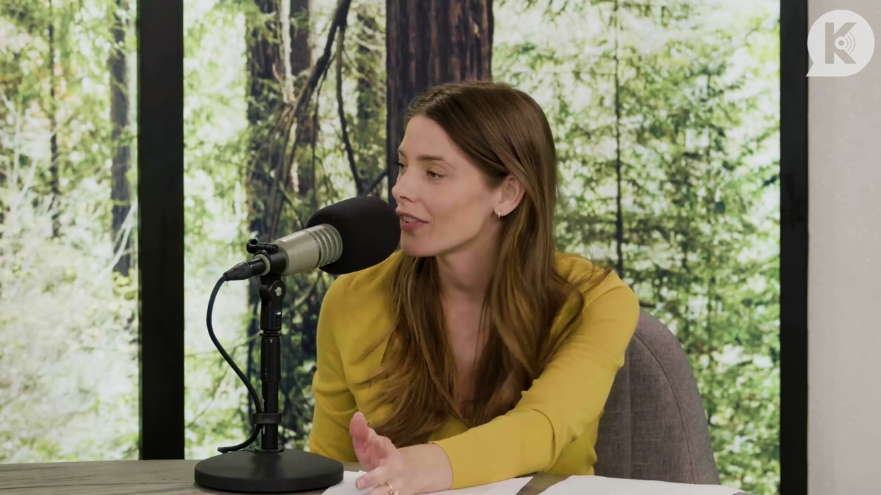 Ashley-Greene-dot-nl_TheTwilightEffect-Aflevering7NewMoonRewatchPart2of3-1863.jpg Ashley-Greene-dot-nl_TheTwilightEffect-Aflevering7NewMoonRewatchPart2of3-1863.jpg