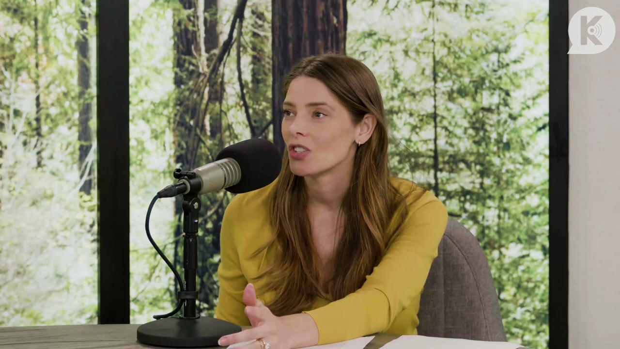 Ashley-Greene-dot-nl_TheTwilightEffect-Aflevering7NewMoonRewatchPart2of3-1865.jpg Ashley-Greene-dot-nl_TheTwilightEffect-Aflevering7NewMoonRewatchPart2of3-1865.jpg