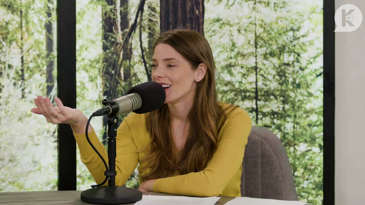 Ashley-Greene-dot-nl_TheTwilightEffect-Aflevering7NewMoonRewatchPart2of3-1928.jpg Ashley-Greene-dot-nl_TheTwilightEffect-Aflevering7NewMoonRewatchPart2of3-1928.jpg