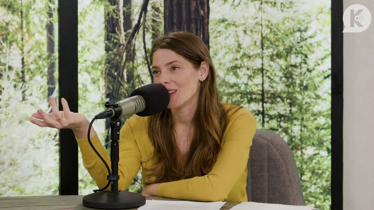 Ashley-Greene-dot-nl_TheTwilightEffect-Aflevering7NewMoonRewatchPart2of3-1931.jpg Ashley-Greene-dot-nl_TheTwilightEffect-Aflevering7NewMoonRewatchPart2of3-1931.jpg