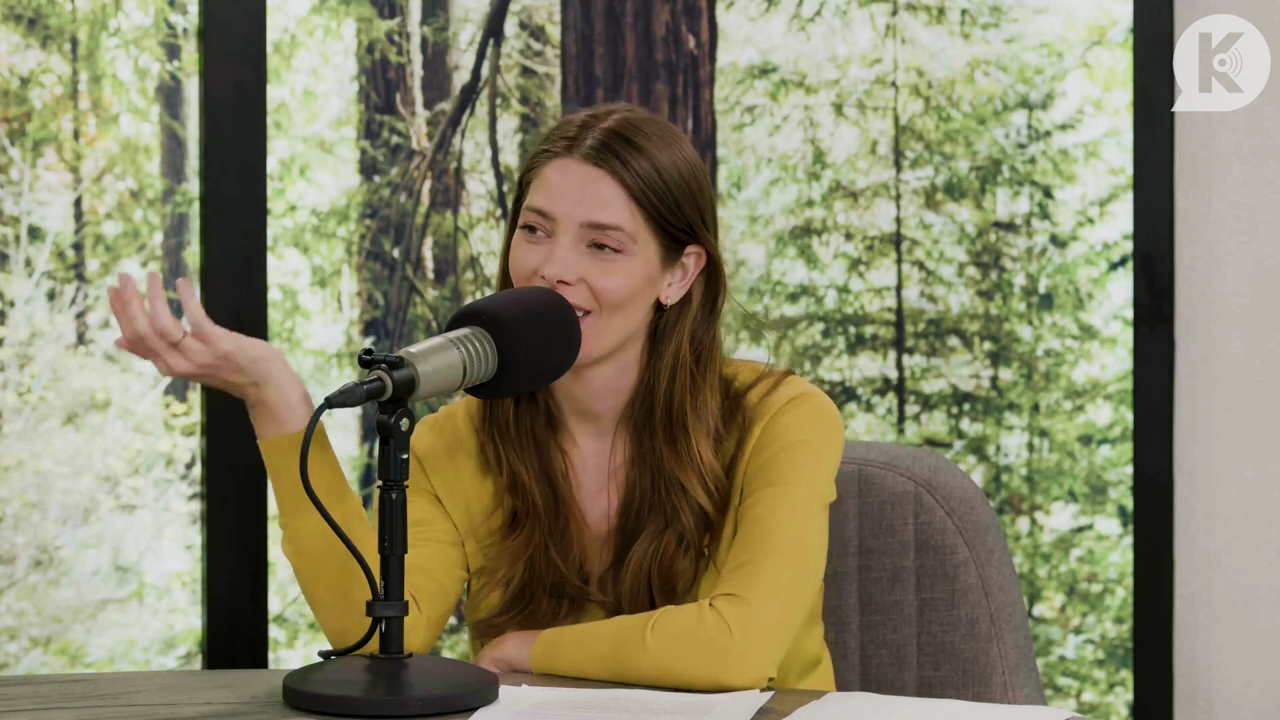 Ashley-Greene-dot-nl_TheTwilightEffect-Aflevering7NewMoonRewatchPart2of3-1936.jpg Ashley-Greene-dot-nl_TheTwilightEffect-Aflevering7NewMoonRewatchPart2of3-1936.jpg