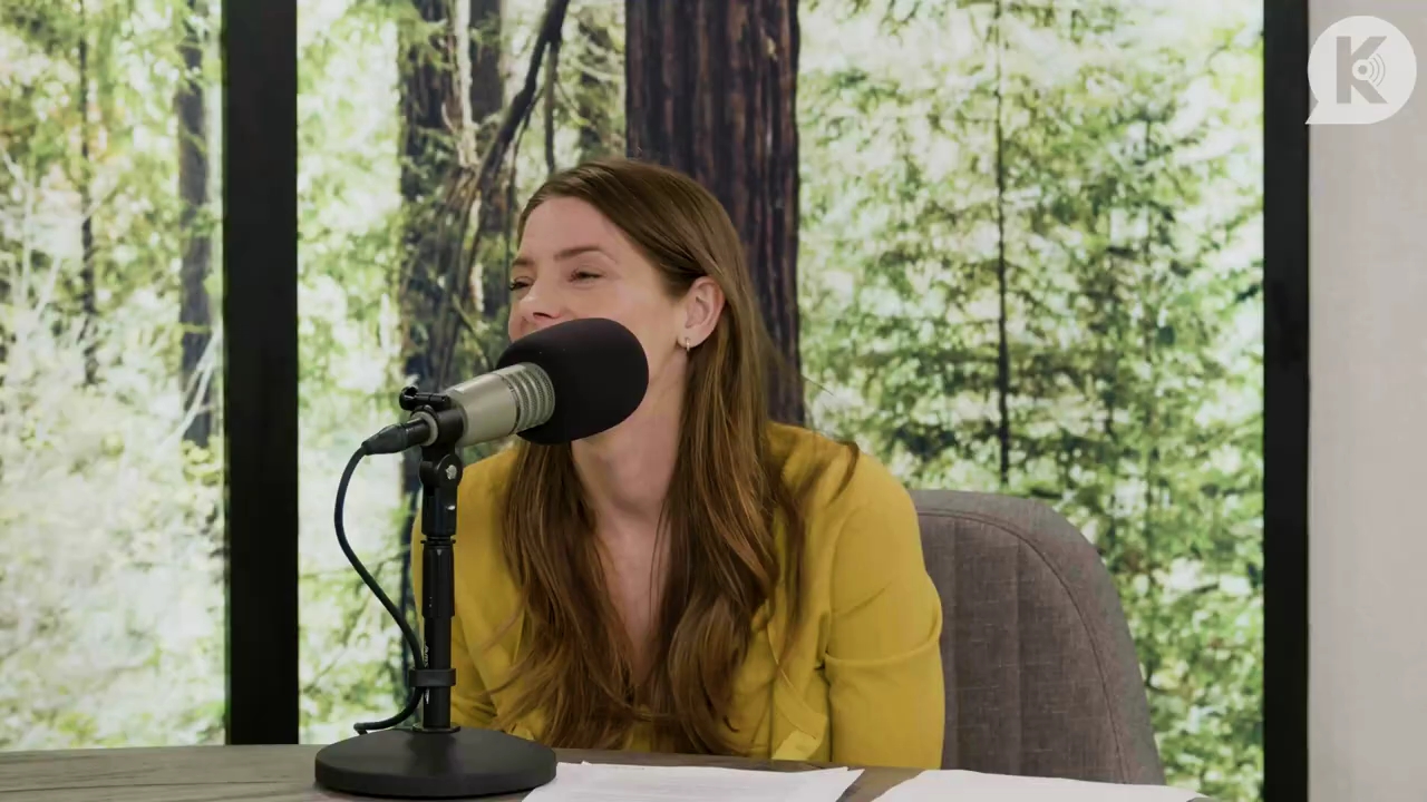 Ashley-Greene-dot-nl_TheTwilightEffect-Aflevering7NewMoonRewatchPart2of3-1950.jpg Ashley-Greene-dot-nl_TheTwilightEffect-Aflevering7NewMoonRewatchPart2of3-1950.jpg