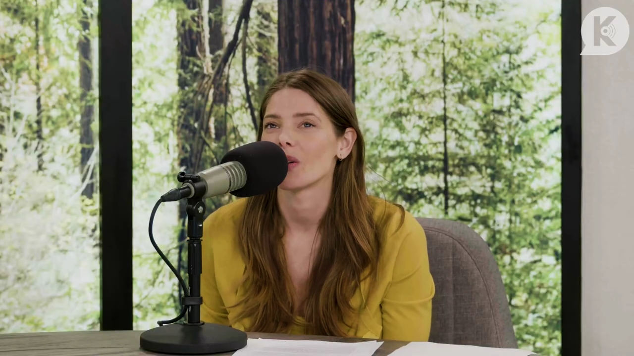 Ashley-Greene-dot-nl_TheTwilightEffect-Aflevering7NewMoonRewatchPart2of3-1952.jpg Ashley-Greene-dot-nl_TheTwilightEffect-Aflevering7NewMoonRewatchPart2of3-1952.jpg