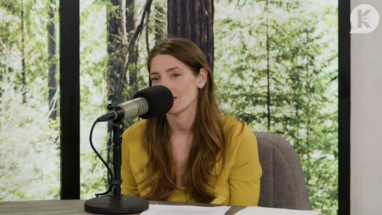 Ashley-Greene-dot-nl_TheTwilightEffect-Aflevering7NewMoonRewatchPart2of3-1955.jpg Ashley-Greene-dot-nl_TheTwilightEffect-Aflevering7NewMoonRewatchPart2of3-1955.jpg