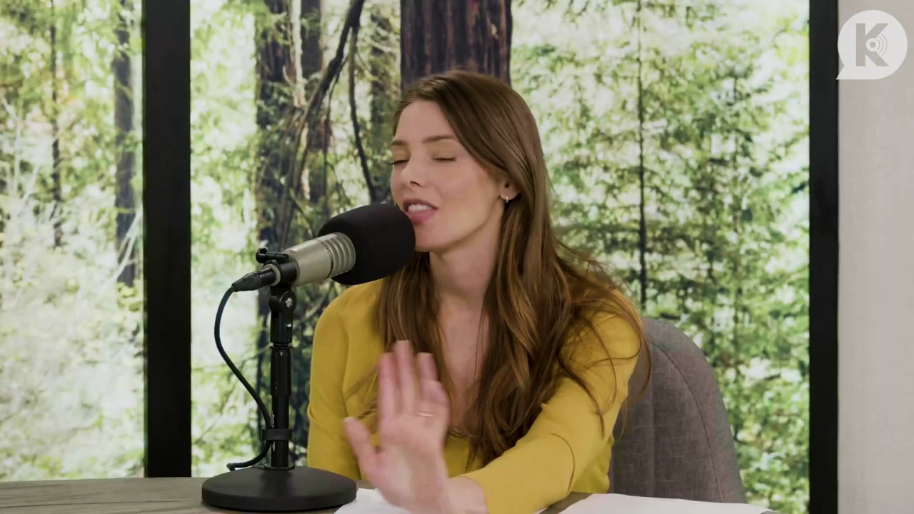 Ashley-Greene-dot-nl_TheTwilightEffect-Aflevering7NewMoonRewatchPart2of3-1990.jpg Ashley-Greene-dot-nl_TheTwilightEffect-Aflevering7NewMoonRewatchPart2of3-1990.jpg