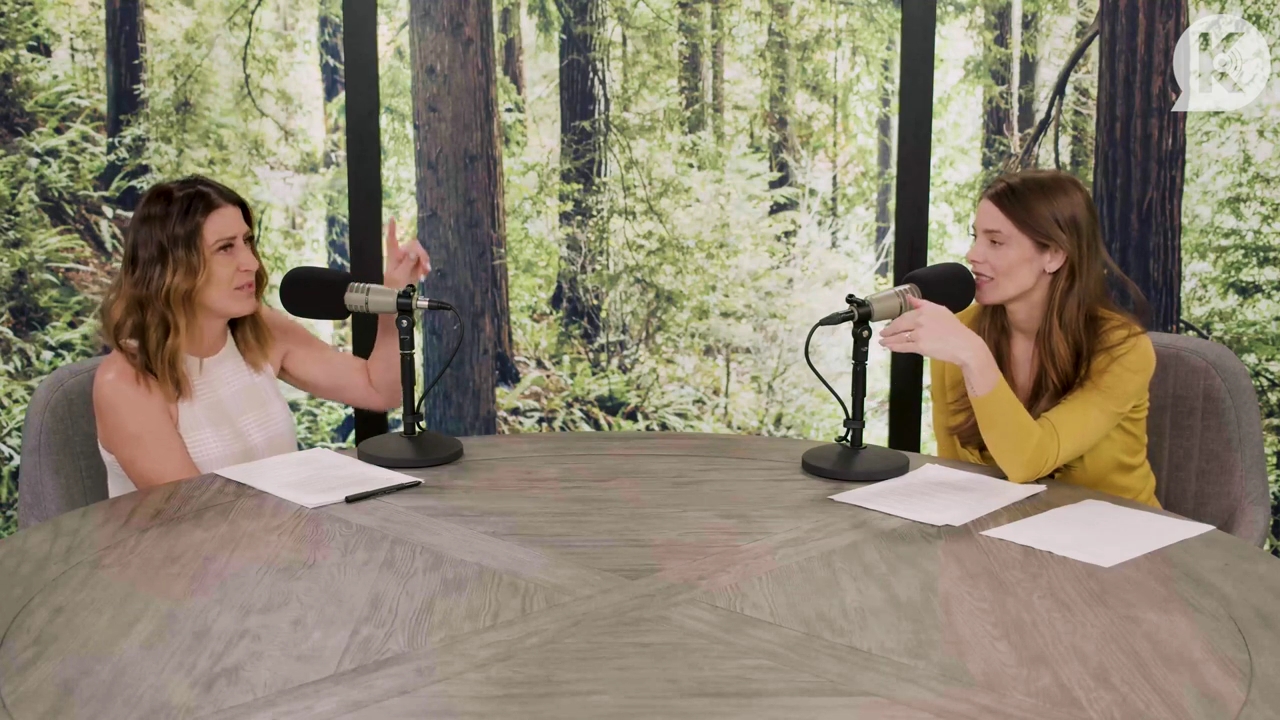 Ashley-Greene-dot-nl_TheTwilightEffect-Aflevering7NewMoonRewatchPart2of3-2070.jpg Ashley-Greene-dot-nl_TheTwilightEffect-Aflevering7NewMoonRewatchPart2of3-2070.jpg