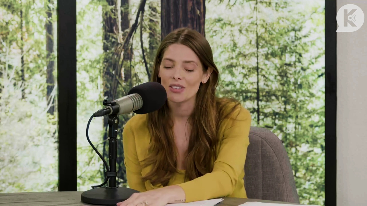 Ashley-Greene-dot-nl_TheTwilightEffect-Aflevering7NewMoonRewatchPart2of3-2112.jpg Ashley-Greene-dot-nl_TheTwilightEffect-Aflevering7NewMoonRewatchPart2of3-2112.jpg