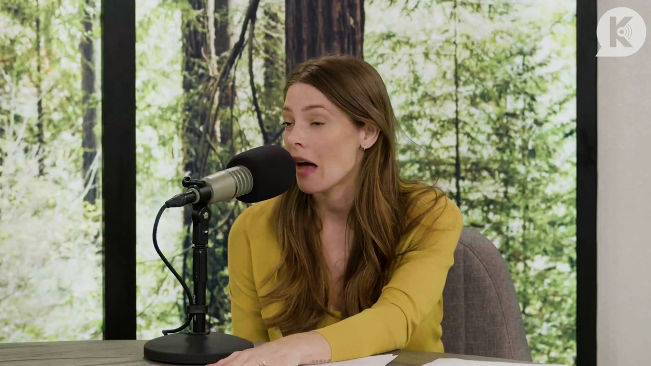 Ashley-Greene-dot-nl_TheTwilightEffect-Aflevering7NewMoonRewatchPart2of3-2135.jpg Ashley-Greene-dot-nl_TheTwilightEffect-Aflevering7NewMoonRewatchPart2of3-2135.jpg