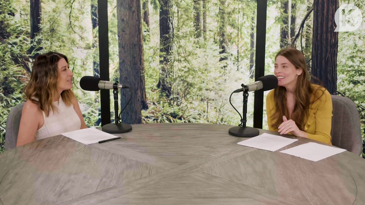 Ashley-Greene-dot-nl_TheTwilightEffect-Aflevering7NewMoonRewatchPart2of3-2145.jpg Ashley-Greene-dot-nl_TheTwilightEffect-Aflevering7NewMoonRewatchPart2of3-2145.jpg