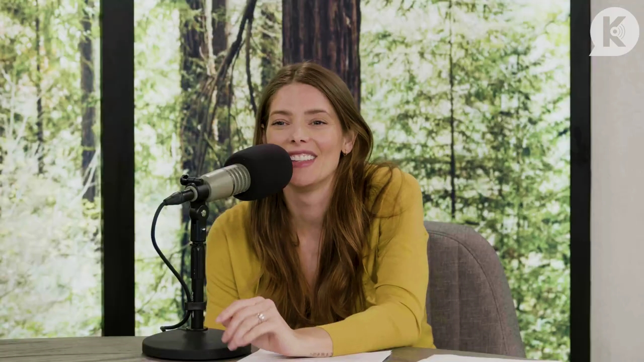 Ashley-Greene-dot-nl_TheTwilightEffect-Aflevering7NewMoonRewatchPart2of3-2162.jpg Ashley-Greene-dot-nl_TheTwilightEffect-Aflevering7NewMoonRewatchPart2of3-2162.jpg