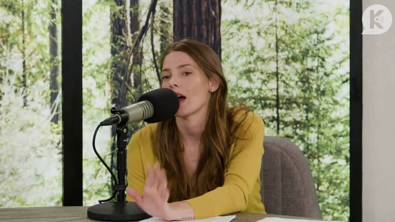 Ashley-Greene-dot-nl_TheTwilightEffect-Aflevering7NewMoonRewatchPart2of3-2171.jpg Ashley-Greene-dot-nl_TheTwilightEffect-Aflevering7NewMoonRewatchPart2of3-2171.jpg