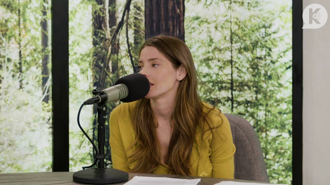 Ashley-Greene-dot-nl_TheTwilightEffect-Aflevering7NewMoonRewatchPart2of3-2258.jpg Ashley-Greene-dot-nl_TheTwilightEffect-Aflevering7NewMoonRewatchPart2of3-2258.jpg