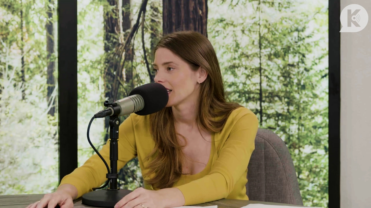 Ashley-Greene-dot-nl_TheTwilightEffect-Aflevering7NewMoonRewatchPart2of3-2552.jpg Ashley-Greene-dot-nl_TheTwilightEffect-Aflevering7NewMoonRewatchPart2of3-2552.jpg