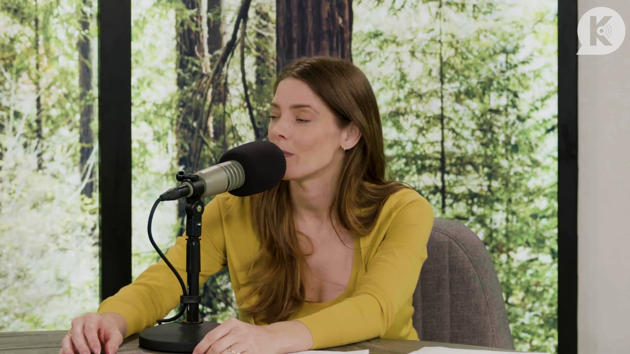 Ashley-Greene-dot-nl_TheTwilightEffect-Aflevering7NewMoonRewatchPart2of3-2564.jpg Ashley-Greene-dot-nl_TheTwilightEffect-Aflevering7NewMoonRewatchPart2of3-2564.jpg