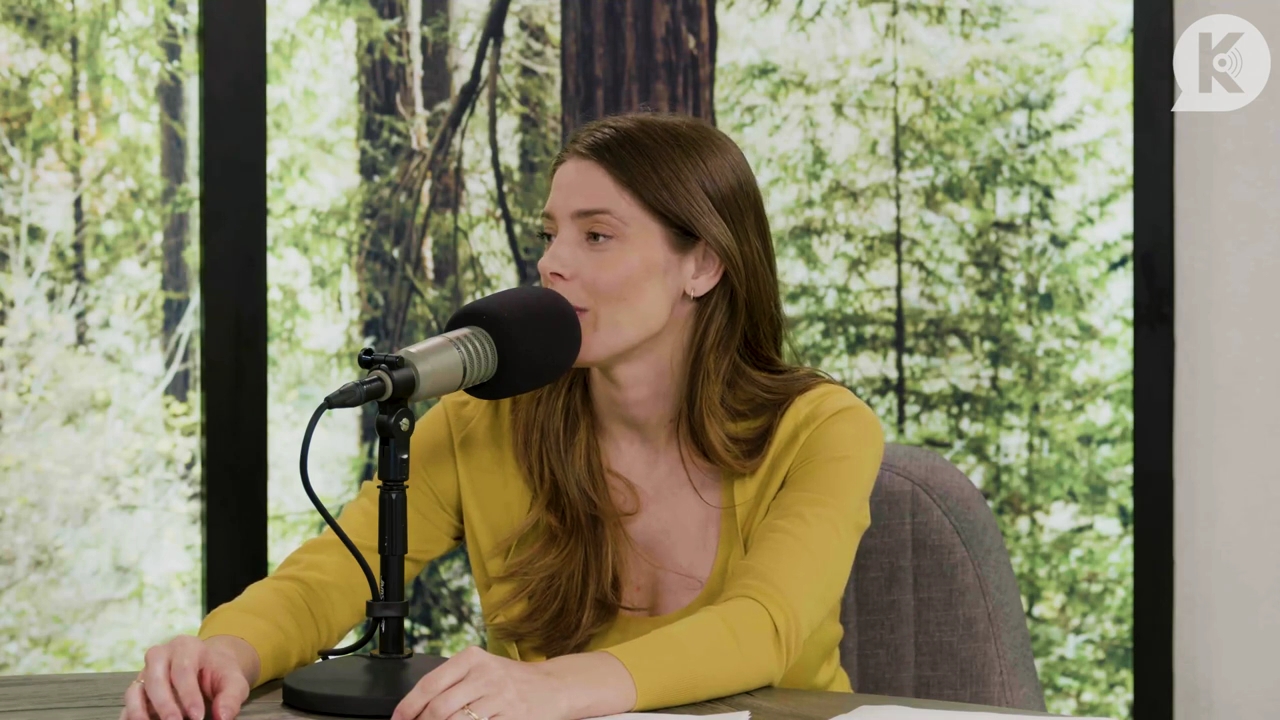 Ashley-Greene-dot-nl_TheTwilightEffect-Aflevering7NewMoonRewatchPart2of3-2565.jpg Ashley-Greene-dot-nl_TheTwilightEffect-Aflevering7NewMoonRewatchPart2of3-2565.jpg