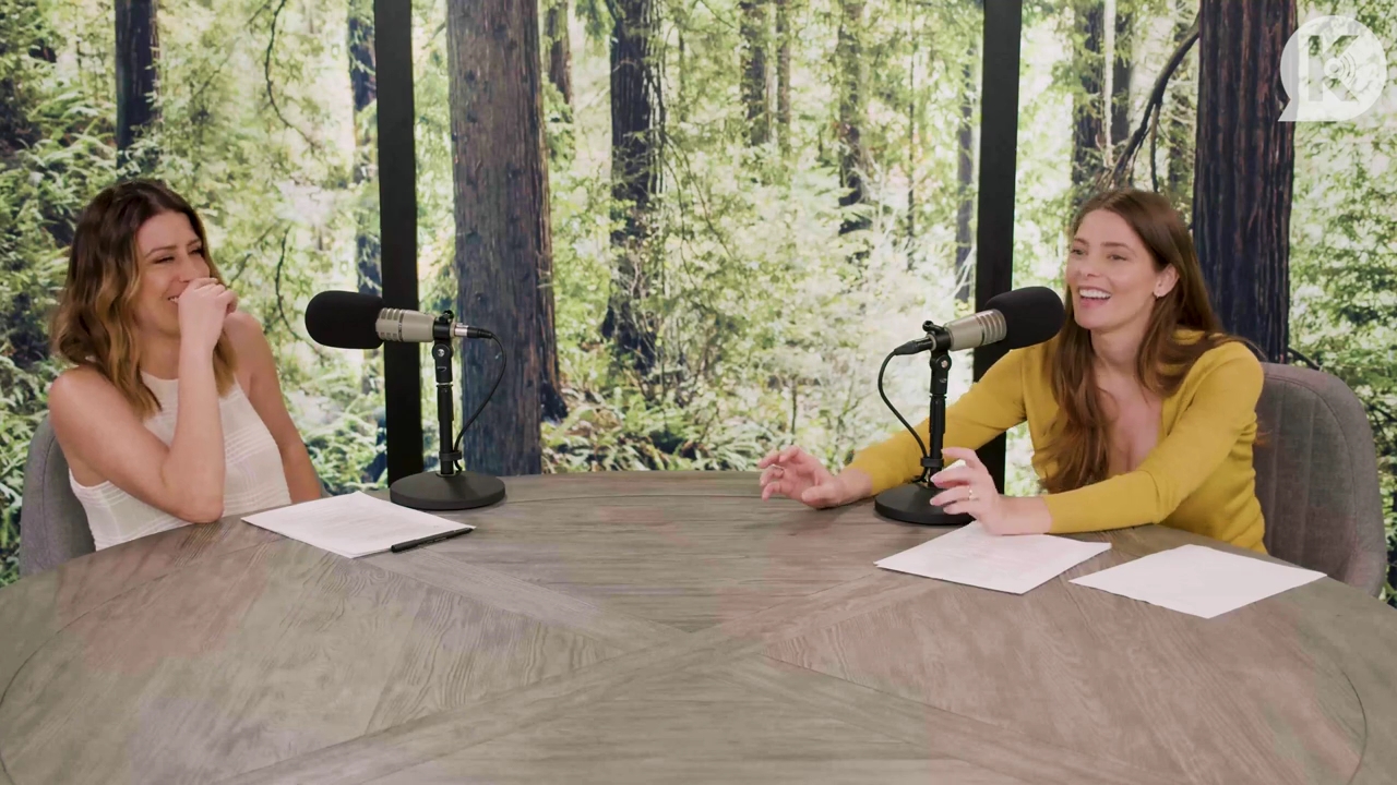 Ashley-Greene-dot-nl_TheTwilightEffect-Aflevering7NewMoonRewatchPart2of3-2571.jpg Ashley-Greene-dot-nl_TheTwilightEffect-Aflevering7NewMoonRewatchPart2of3-2571.jpg