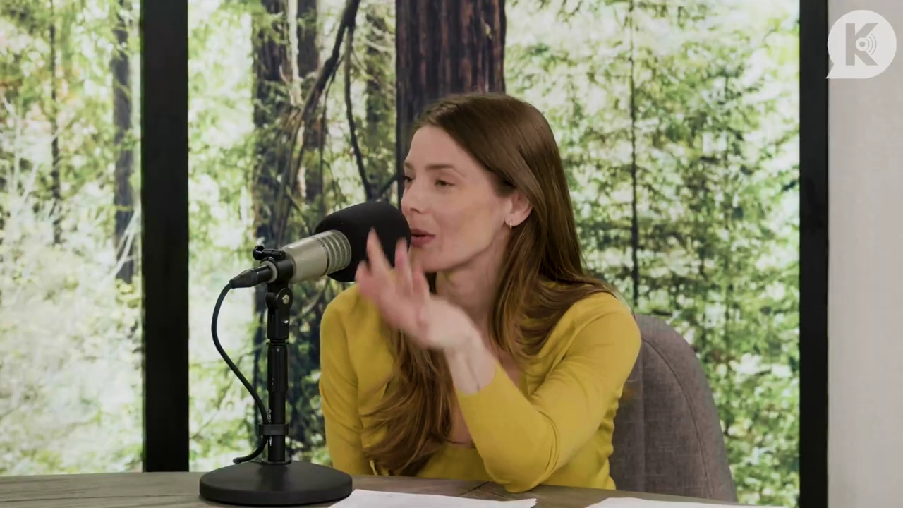 Ashley-Greene-dot-nl_TheTwilightEffect-Aflevering7NewMoonRewatchPart2of3-2586.jpg Ashley-Greene-dot-nl_TheTwilightEffect-Aflevering7NewMoonRewatchPart2of3-2586.jpg