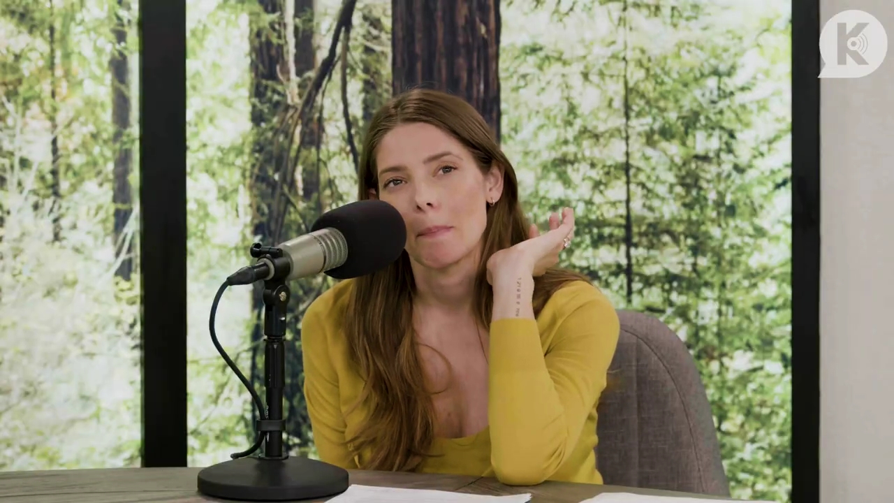 Ashley-Greene-dot-nl_TheTwilightEffect-Aflevering7NewMoonRewatchPart2of3-2591.jpg Ashley-Greene-dot-nl_TheTwilightEffect-Aflevering7NewMoonRewatchPart2of3-2591.jpg