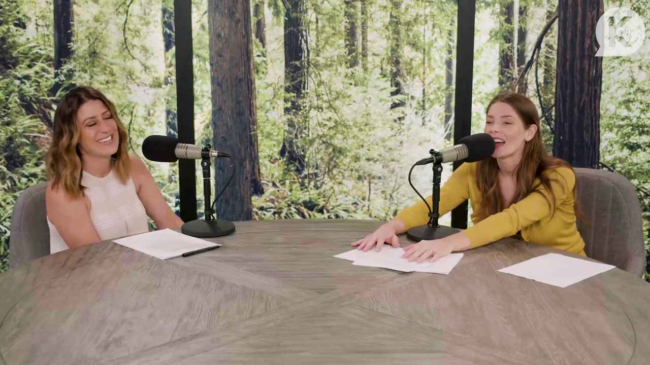 Ashley-Greene-dot-nl_TheTwilightEffect-Aflevering7NewMoonRewatchPart2of3-2726.jpg Ashley-Greene-dot-nl_TheTwilightEffect-Aflevering7NewMoonRewatchPart2of3-2726.jpg