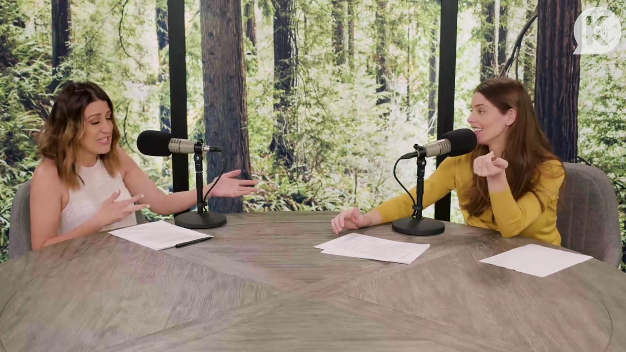 Ashley-Greene-dot-nl_TheTwilightEffect-Aflevering7NewMoonRewatchPart2of3-2774.jpg Ashley-Greene-dot-nl_TheTwilightEffect-Aflevering7NewMoonRewatchPart2of3-2774.jpg