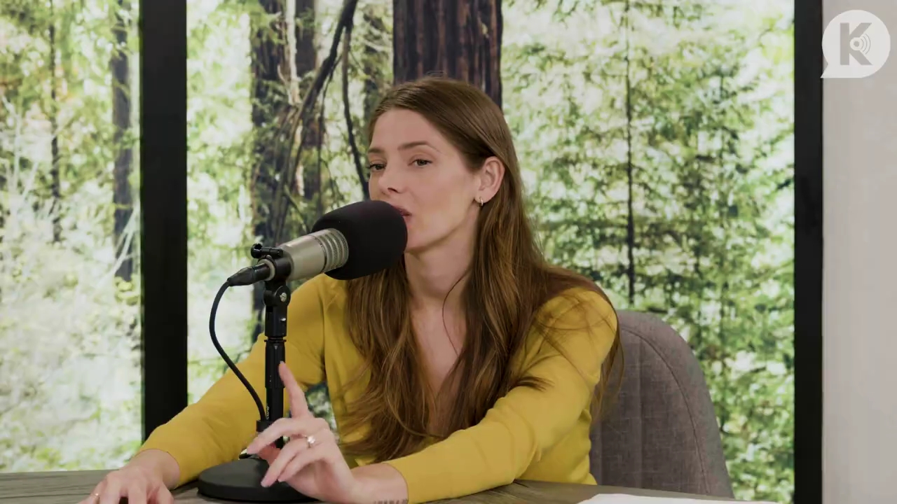 Ashley-Greene-dot-nl_TheTwilightEffect-Aflevering7NewMoonRewatchPart2of3-2912.jpg Ashley-Greene-dot-nl_TheTwilightEffect-Aflevering7NewMoonRewatchPart2of3-2912.jpg