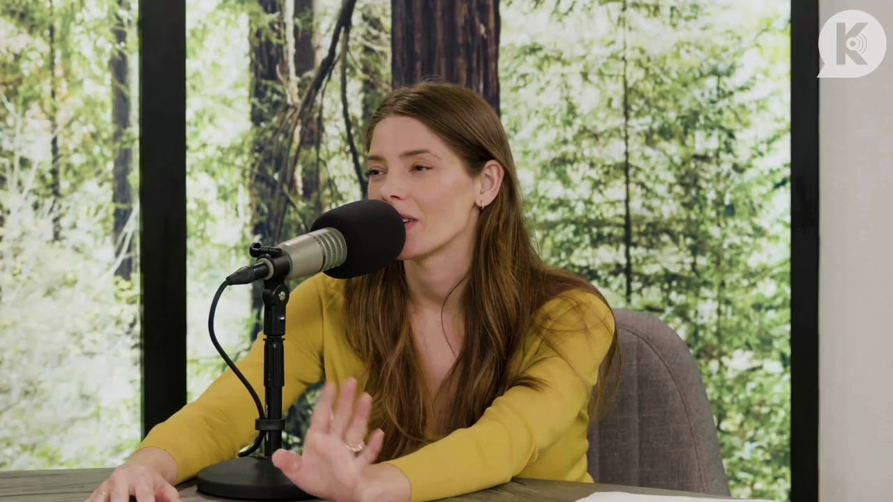 Ashley-Greene-dot-nl_TheTwilightEffect-Aflevering7NewMoonRewatchPart2of3-2920.jpg Ashley-Greene-dot-nl_TheTwilightEffect-Aflevering7NewMoonRewatchPart2of3-2920.jpg