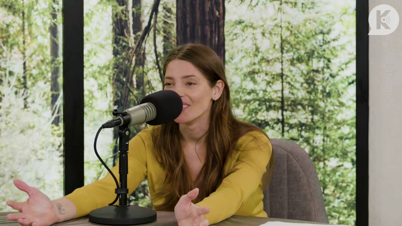 Ashley-Greene-dot-nl_TheTwilightEffect-Aflevering7NewMoonRewatchPart2of3-2967.jpg Ashley-Greene-dot-nl_TheTwilightEffect-Aflevering7NewMoonRewatchPart2of3-2967.jpg