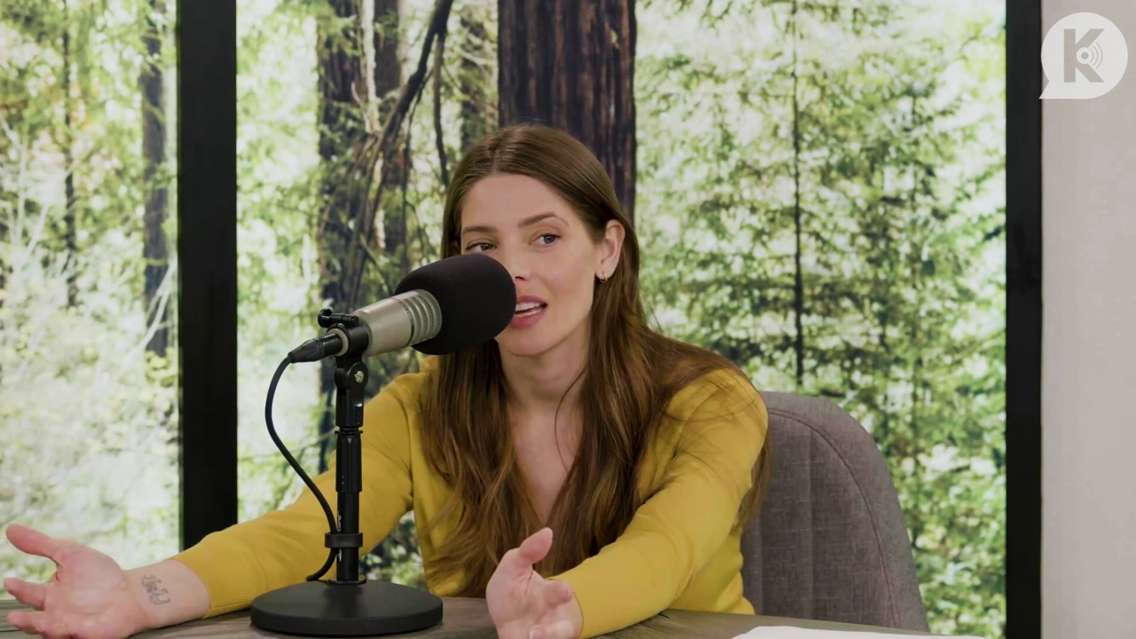 Ashley-Greene-dot-nl_TheTwilightEffect-Aflevering7NewMoonRewatchPart2of3-2979.jpg Ashley-Greene-dot-nl_TheTwilightEffect-Aflevering7NewMoonRewatchPart2of3-2979.jpg