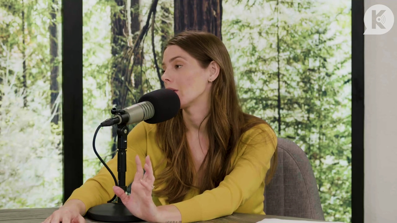 Ashley-Greene-dot-nl_TheTwilightEffect-Aflevering7NewMoonRewatchPart2of3-2995.jpg Ashley-Greene-dot-nl_TheTwilightEffect-Aflevering7NewMoonRewatchPart2of3-2995.jpg