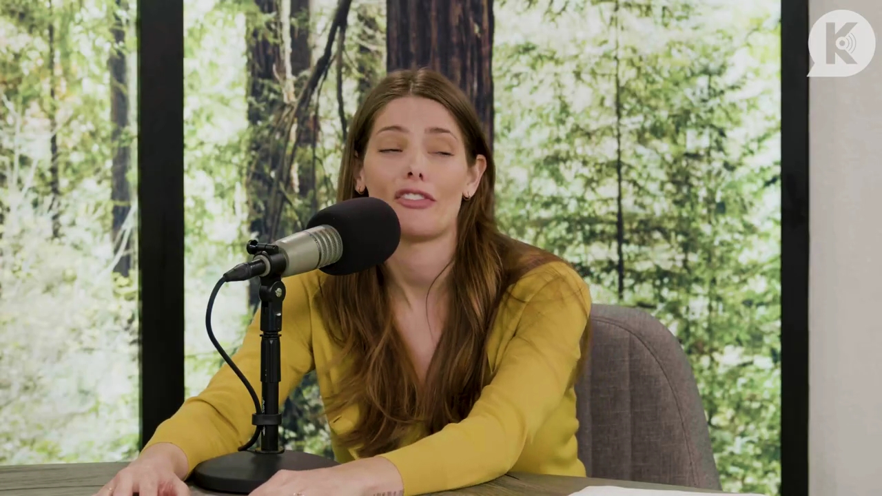 Ashley-Greene-dot-nl_TheTwilightEffect-Aflevering7NewMoonRewatchPart2of3-3007.jpg Ashley-Greene-dot-nl_TheTwilightEffect-Aflevering7NewMoonRewatchPart2of3-3007.jpg