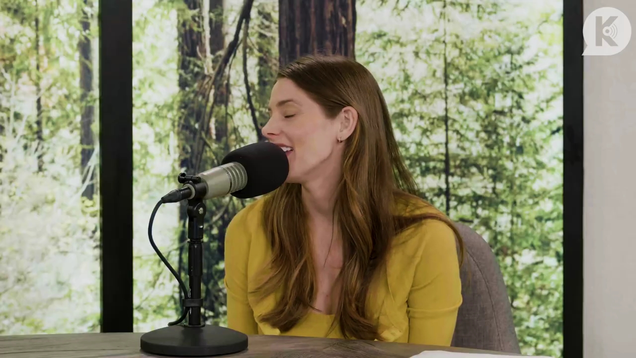 Ashley-Greene-dot-nl_TheTwilightEffect-Aflevering7NewMoonRewatchPart2of3-3014.jpg Ashley-Greene-dot-nl_TheTwilightEffect-Aflevering7NewMoonRewatchPart2of3-3014.jpg